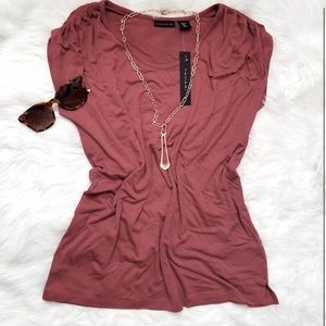 🌵Tahari Rust Color Sleeveless NWT Top Size M